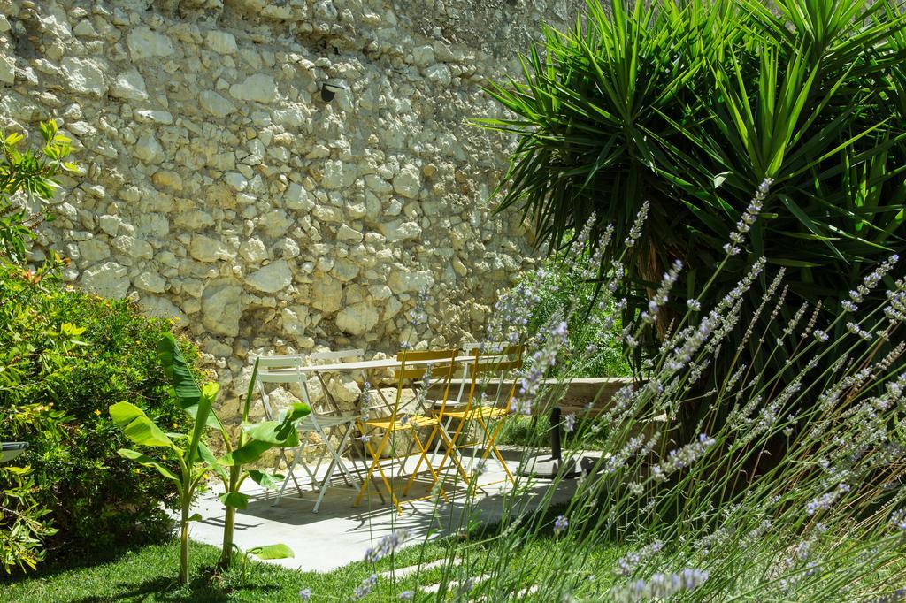 La Maison Des Vendangeurs 2 Флёри Экстерьер фото